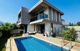 3-bedroom villa 165 m² in Kemer for 19,990,000 TRY