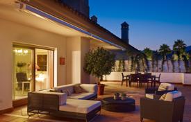 Apartments for sale in Marbella. Remarkable Elegant Penthouse Duplex in Lomas Del Rey, Marbella Golden Mile, Marbella Apartments for sale in Marbella. Remarkable Elegant Penthouse Duplex in Lomas Del Rey, Marbella Golden Mile, Marbella