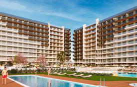 Two-bedroom apartment in a new residence with swimming pools and a tennis court, 200 meters from the beach, Punta Prima, Spain for 295,000 €
