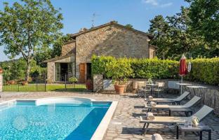 6-bedroom villa 320 m² in Castel Focognano for 1,100,000 €