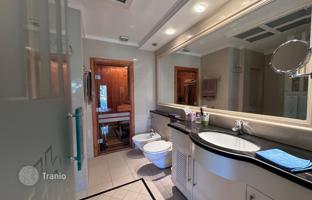 3-bedroom apartment 220 m² in Agios Tychonas for 670,000 €