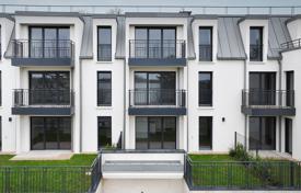New residential complex with apartments and villas in Brunoy, France for From 323,000 €