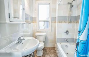 11-bedroom townhouse in Saint Clarens Avenue for C$1,919,000