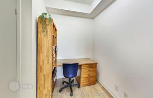 5-bedroom apartment in Lillian Street for C$887,000