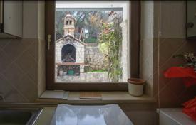 House Splitska, Supetar, 199 m² for 550,000 €
