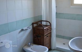 4-bedroom apartment 210 m² in Agios Tychonas for 1,870,000 €