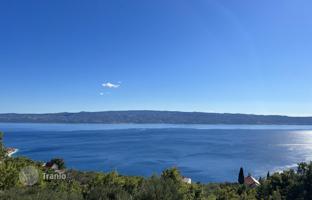 4-bedroom villa 175 m² in Omis. Price on request