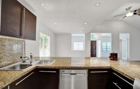 Townhome – Harrison Street, Hollywood, Florida,  USA for $939,000
