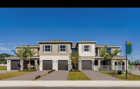 Townhome – Riviera Beach, Florida, USA for $398,000