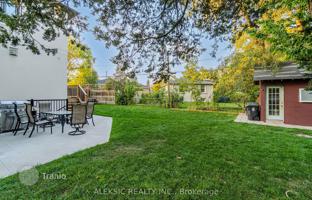 10-bedroom house in Etobicoke for C$2,693,000