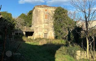 2-room house 1 m² in Pula for 154,000 €