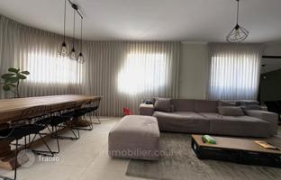 4-bedroom apartment 140 m² in Tel Aviv for $2,829,000