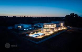 5-bedroom house 272 m² in Istria County for 1,250,000 €