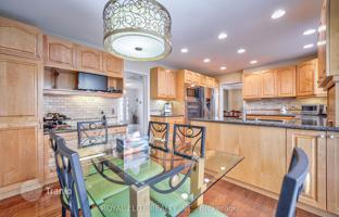 12-bedroom house in North York for C$2,691,000