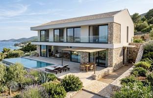 Land plot 807 m² in Mošćenička Draga for 245,000 €