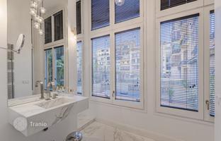 3-bedroom apartment 185 m² in Barcelona for 1,595,000 €