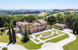 Elite villa with a pool, a golf course and a chapel, Marche, Italy for 1,650,000 €