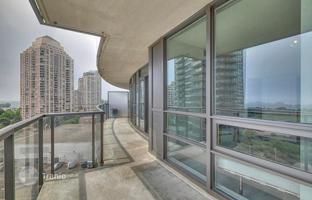 5-bedroom apartment in Etobicoke for C$1,032,000