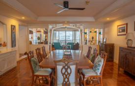 4-bedroom apartments in condo in Khlong Toei for $4,300 per week