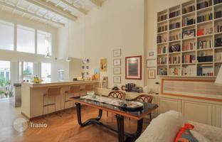 2-bedroom apartment 180 m² in Florence for 1,350,000 €