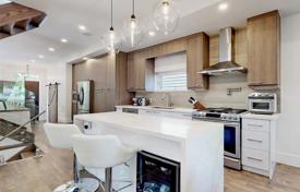 Townhome – East York, Toronto, Ontario,  Canada for C$2,276,000