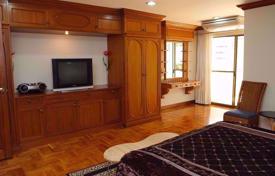 4-bedroom apartments in condo in Khlong Toei for $3,060 per week