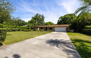 3-bedroom house 251 m² in Miami for $2,999,000