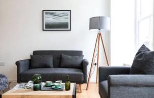 Two-bedroom apartment with a garden close to railway stations, Hayes, London, UK for £457,000
