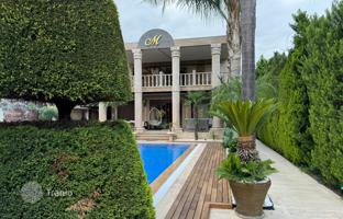 5-bedroom villa 350 m² in Kemer for 91,279,000 TRY
