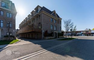 6-bedroom townhouse in Etobicoke for C$1,280,000