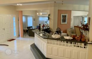 3-bedroom cottage 300 m² in Egkomi for 570,000 €