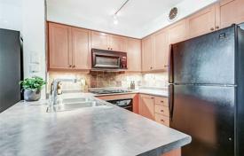 Apartment – Redpath Avenue, Old Toronto, Toronto,  Ontario,   Canada for C$923,000