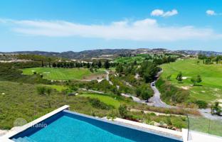 3-bedroom cottage 223 m² in Tsada for 1,940,000 €