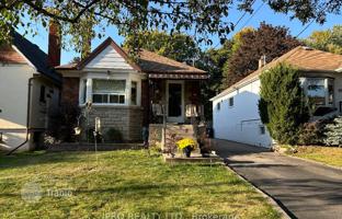 7-bedroom house in North York for C$2,154,000