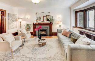 4-bedroom house in Old Toronto for C$2,431,000