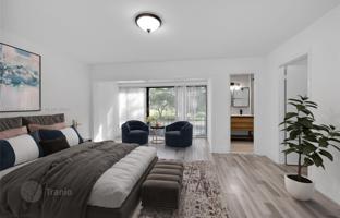 3-bedroom apartments in condo 164 m² in West End for $485,000
