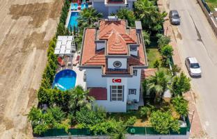 3-bedroom apartment in Kadriye for 16,591,000 TRY
