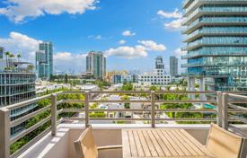 Condo – Ocean Drive, Miami Beach, Florida,  USA for $575,000
