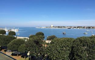 2-room apartment 64 m² in Umag for 670,000 €