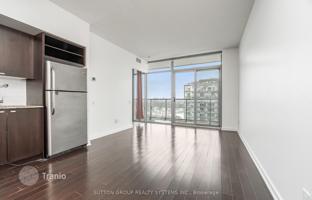 5-bedroom apartment in The Queensway for C$786,000