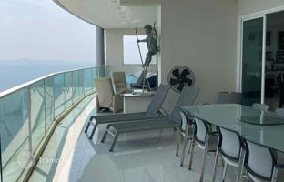 4-bedroom apartment 339 m² in Pattaya for $3,845,000