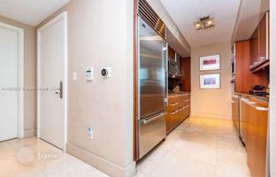 2-bedroom apartments in condo 120 m² in Miami for $1,100,000