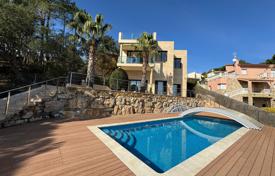 Magnificent two-storey villa with a pool, garden and beautiful views in Lloret de Mar, Catalonia, Spain for $966,000