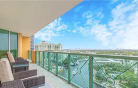 Modern apartment with ocean views in a residence on the first line of the beach, Fort Lauderdale, Florida, USA for $779,000
