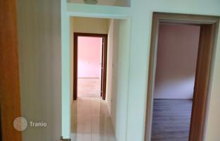 2-bedroom house 150 m² in Cetinje (city) for 279,000 €