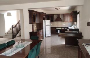 4-bedroom cottage 244 m² in Limassol for 750,000 €