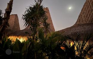 New villas in a luxury oceanfront complex, Sumbawa Island, Indonesia for From $100,000