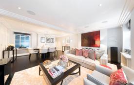 Luxury and newly refurbished 2-bedroom flat in the heart of St John's Wood — Abbey Road for £1,350,000