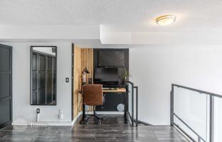 5-bedroom apartment in Etobicoke for C$1,235,000