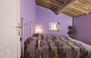 5-bedroom villa 274 m² in San Vincenzo for 720,000 €